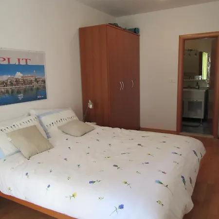 Linthorst Apartment *